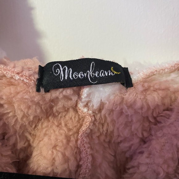 Cozy star pull over! - Picture 5 of 5